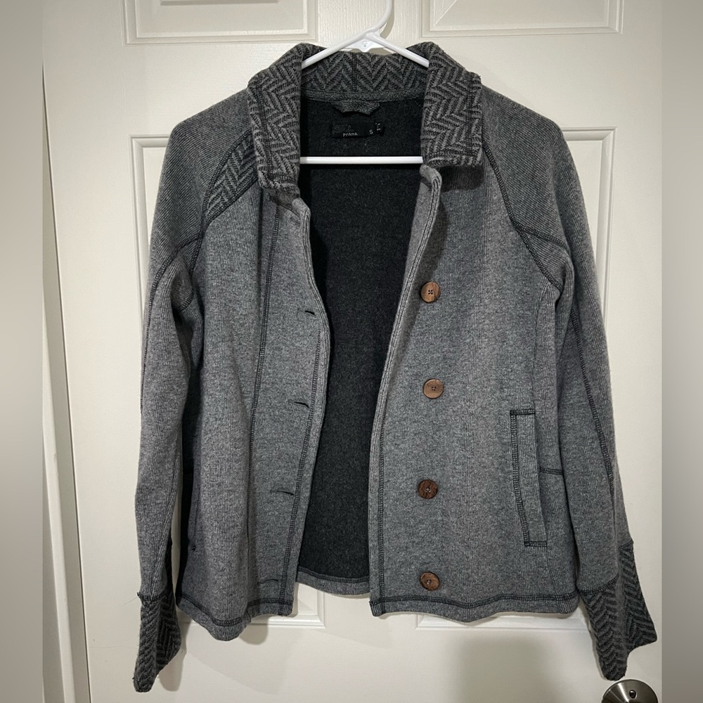 Prana Button Up 40% Polyester 40% Recycled Wool Cardigan